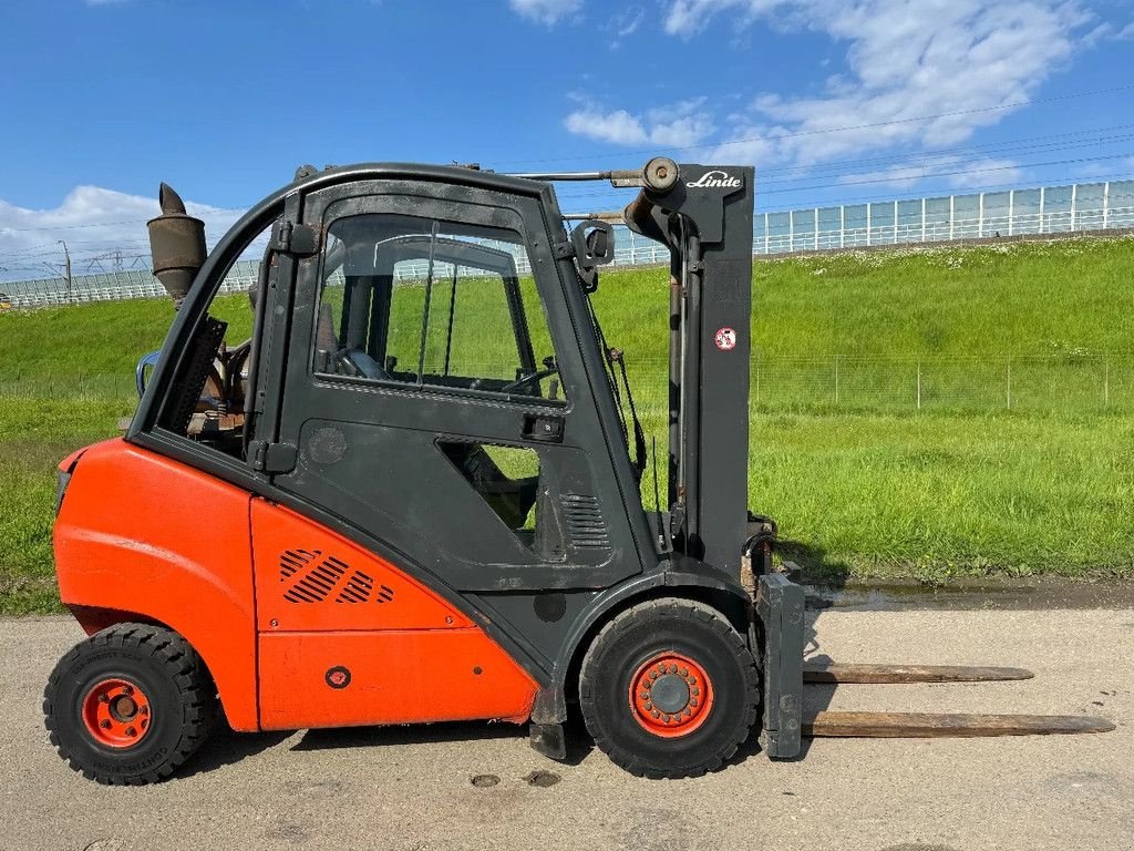 Frontstapler типа Linde Triplo Vorkenversteller H30T-01, Gebrauchtmaschine в Zevenbergschen Hoek (Фотография 5)