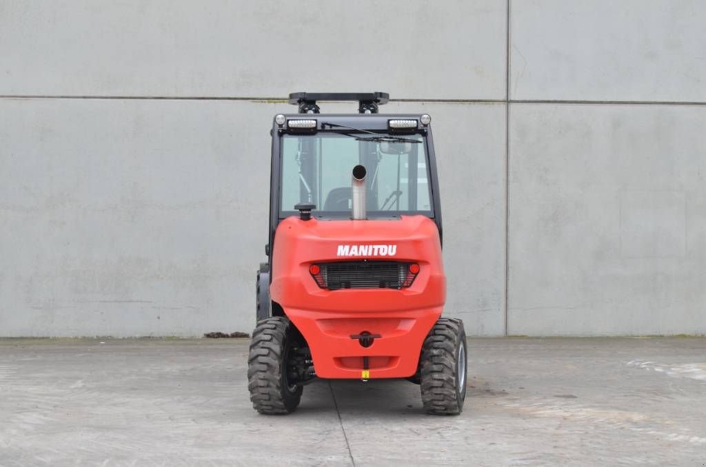 Frontstapler van het type Manitou MC 25-4, Neumaschine in Moerbeke (Foto 5)