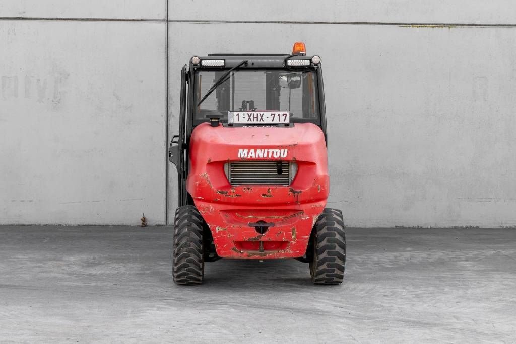 Frontstapler du type Manitou MC 30-4, Gebrauchtmaschine en Moerbeke (Photo 7)