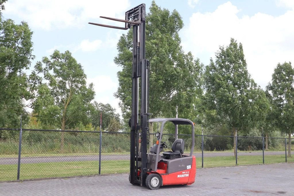 Frontstapler du type Manitou ME 318 SIDESHIFT FORK SPREADERS TRIPLEX, Gebrauchtmaschine en Marknesse (Photo 9)