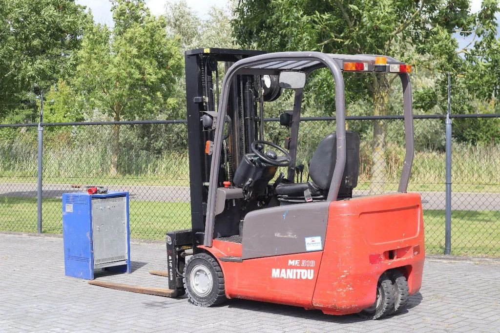 Frontstapler of the type Manitou ME 318 SIDESHIFT FORK SPREADERS TRIPLEX, Gebrauchtmaschine in Marknesse (Picture 3)