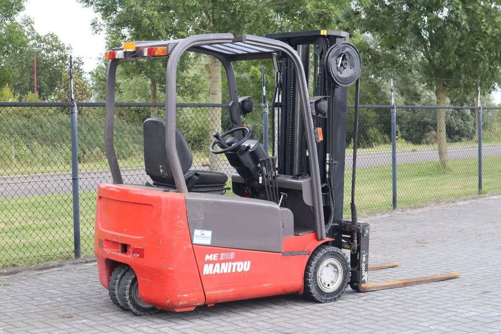 Frontstapler des Typs Manitou ME 318 SIDESHIFT FORK SPREADERS TRIPLEX, Gebrauchtmaschine in Marknesse (Bild 7)