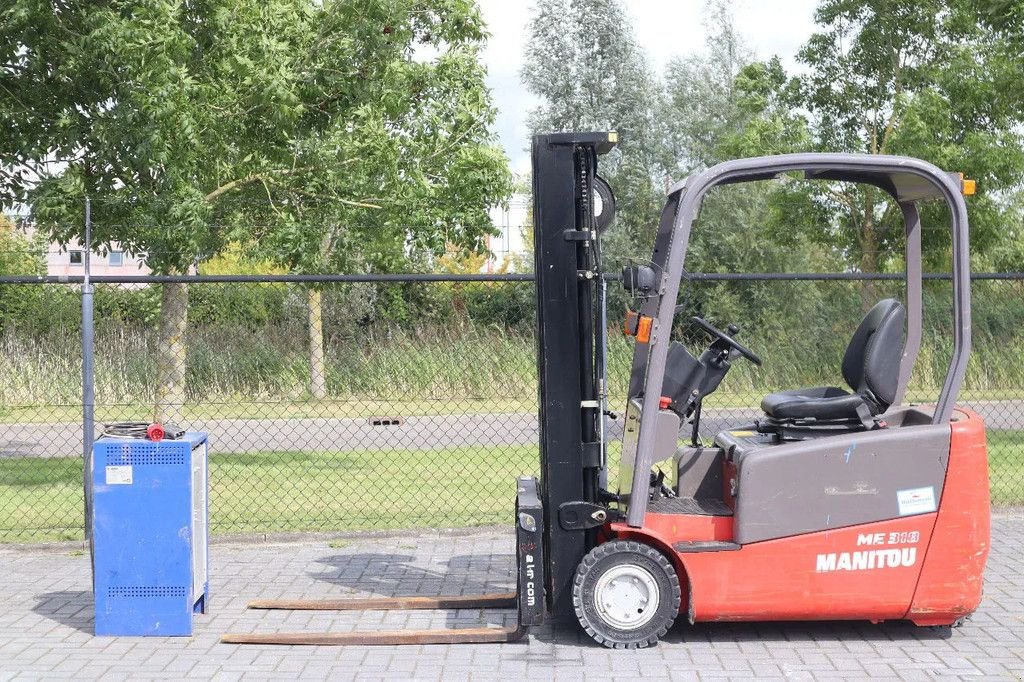 Frontstapler of the type Manitou ME 318 SIDESHIFT FORK SPREADERS TRIPLEX, Gebrauchtmaschine in Marknesse (Picture 1)