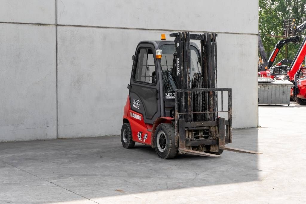 Frontstapler van het type Manitou MI 25 D, Gebrauchtmaschine in Moerbeke (Foto 3)