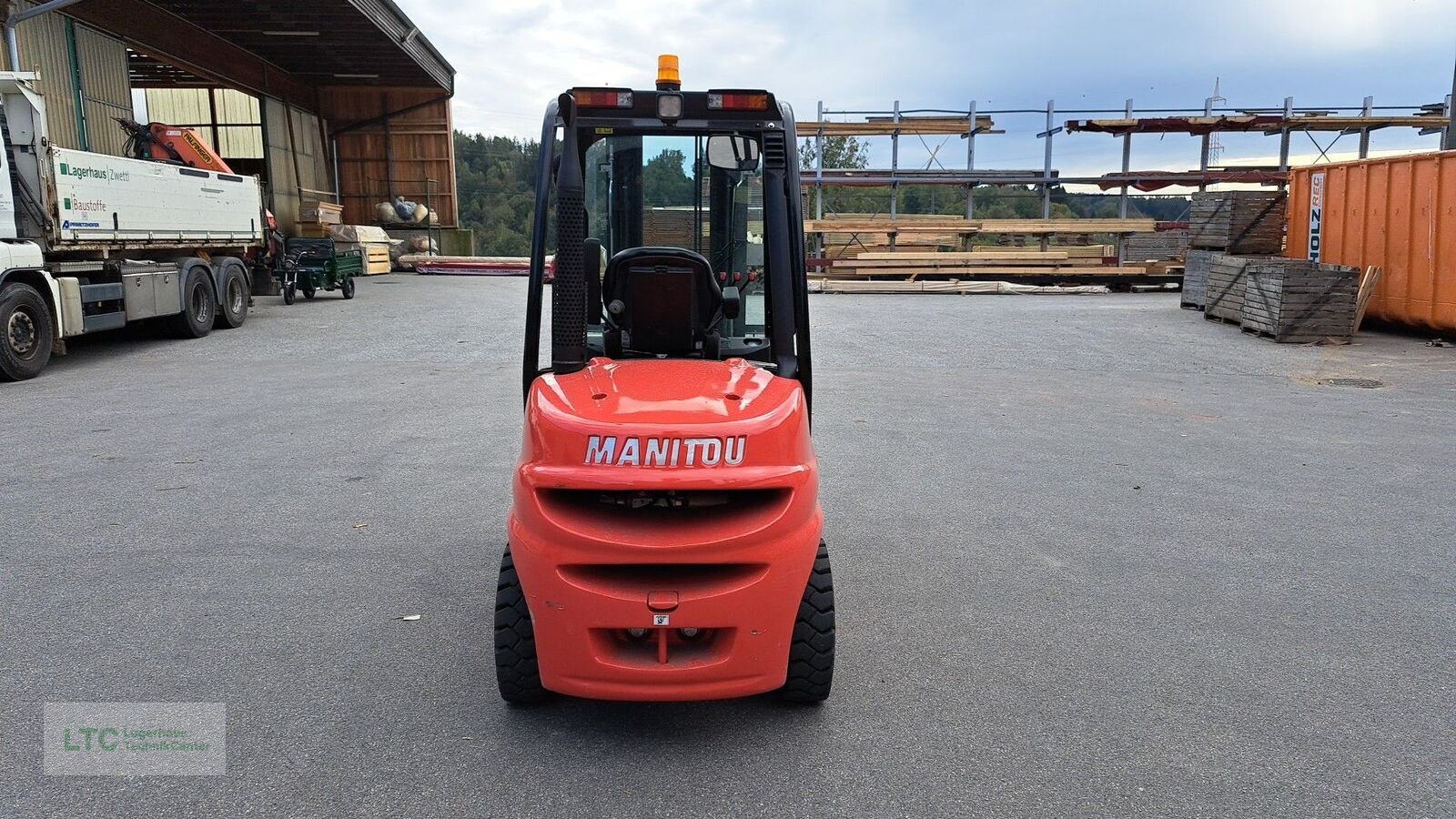 Frontstapler of the type Manitou MI 30D ST5, Vorführmaschine in Korneuburg (Picture 8)