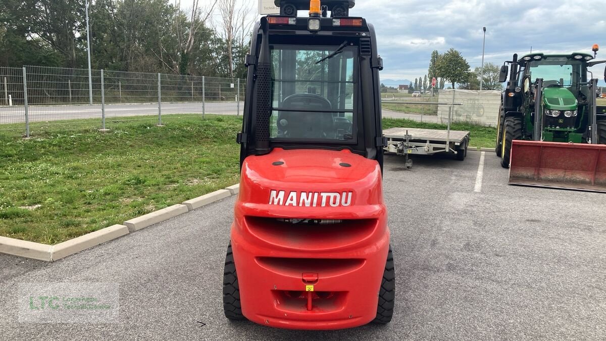 Frontstapler of the type Manitou MI 35 D, Vorführmaschine in Eggendorf (Picture 8)