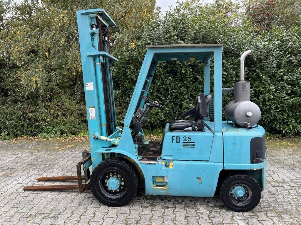 Frontstapler van het type Mitsubishi FD25T, Gebrauchtmaschine in Luttenberg (Foto 3)