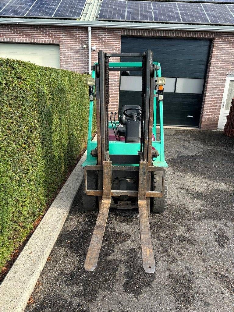 Frontstapler du type Mitsubishi FG20, Gebrauchtmaschine en Antwerpen (Photo 4)