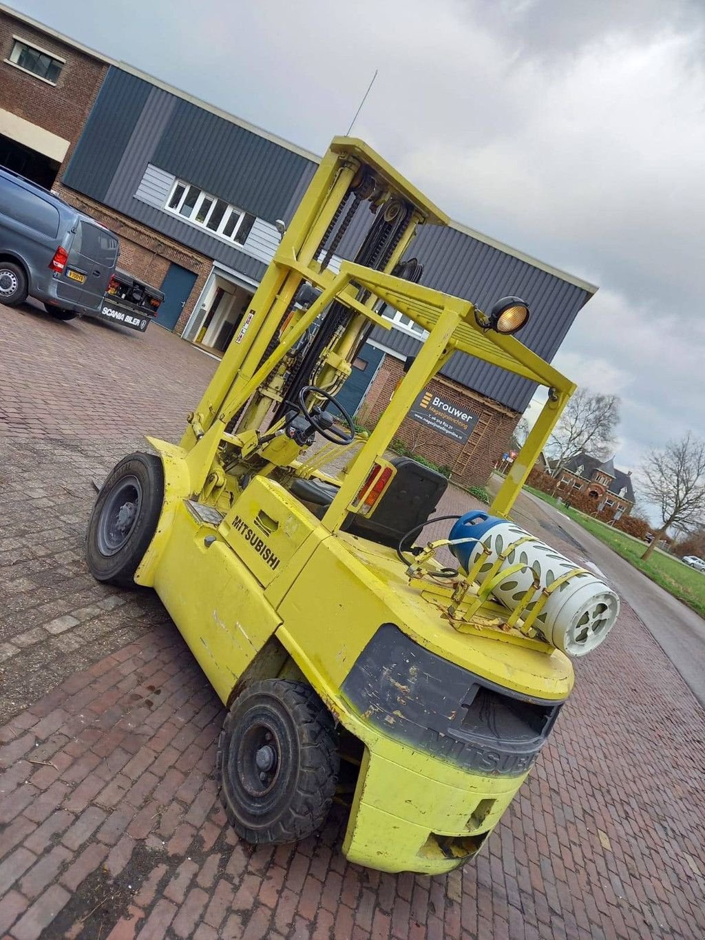 Frontstapler of the type Mitsubishi FG30, Gebrauchtmaschine in Antwerpen (Picture 5)