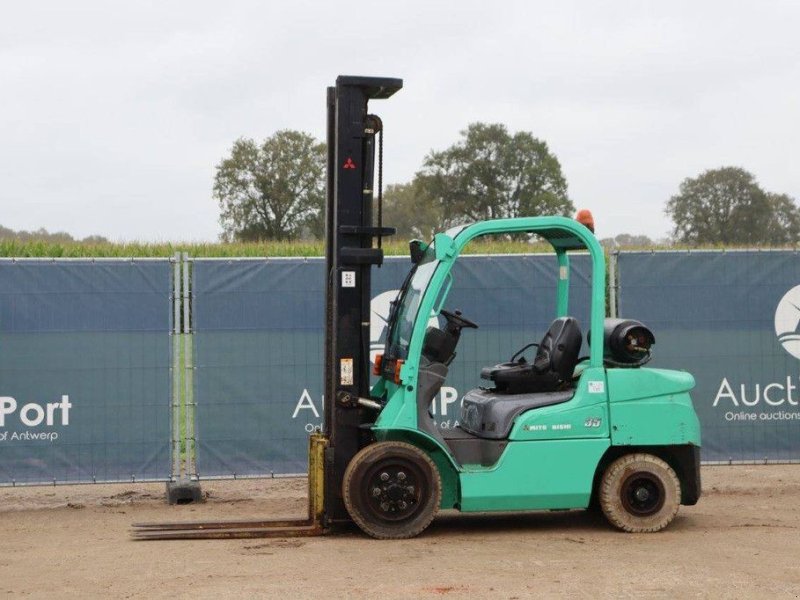 Frontstapler van het type Mitsubishi FG35N, Gebrauchtmaschine in Antwerpen (Foto 1)