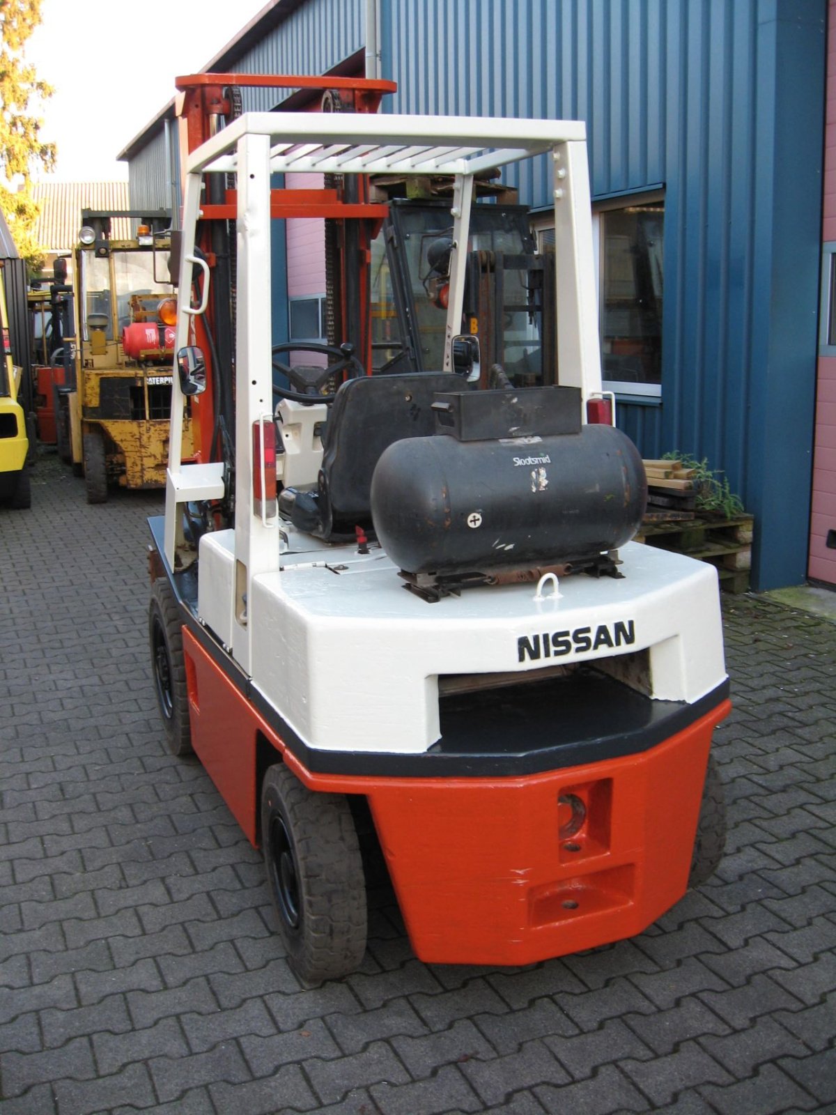 Frontstapler des Typs Nissan -, Gebrauchtmaschine in Oldenzaal (Bild 3)