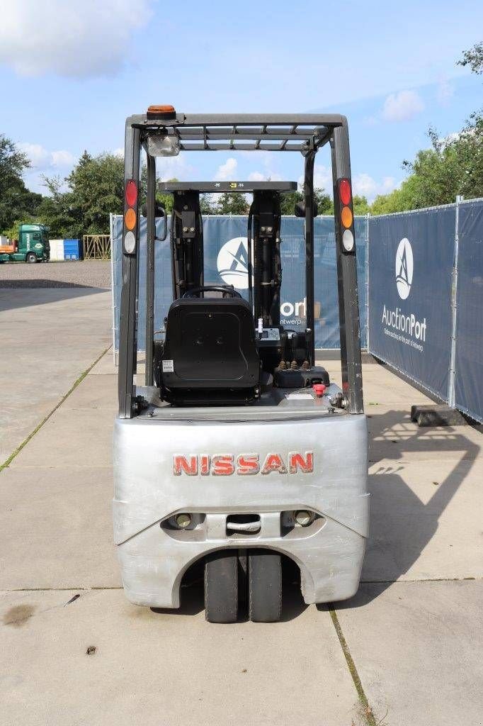 Frontstapler del tipo Nissan 18, Gebrauchtmaschine en Antwerpen (Imagen 5)