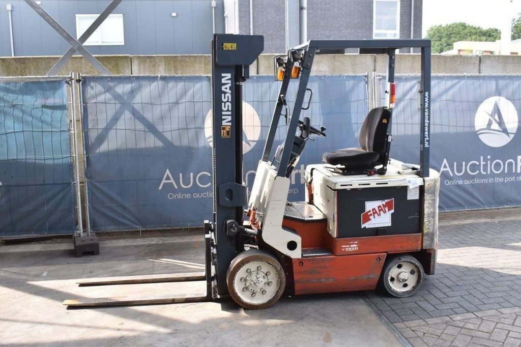 Frontstapler Türe ait Nissan CWP02L25CU, Gebrauchtmaschine içinde Antwerpen (resim 1)