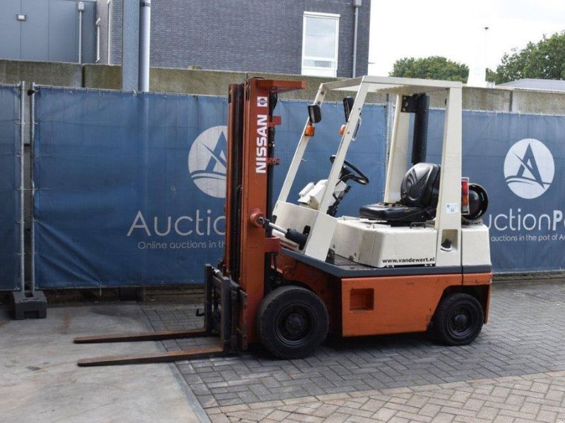 Frontstapler typu Nissan FG18, Gebrauchtmaschine w Antwerpen (Zdjęcie 1)