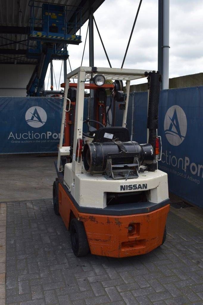 Frontstapler typu Nissan FG18, Gebrauchtmaschine w Antwerpen (Zdjęcie 4)