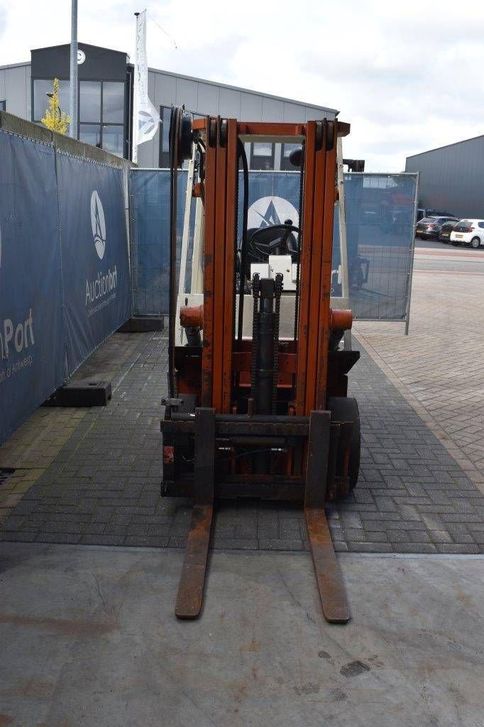 Frontstapler typu Nissan FG18, Gebrauchtmaschine w Antwerpen (Zdjęcie 9)