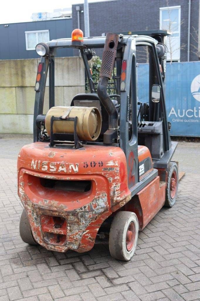 Frontstapler del tipo Nissan UD02A25PQ, Gebrauchtmaschine In Antwerpen (Immagine 7)