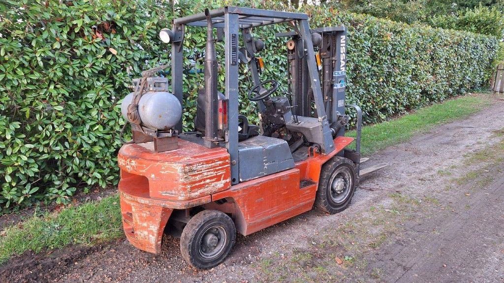 Frontstapler tip Nissan UJ02A25U, Gebrauchtmaschine in Antwerpen (Poză 3)