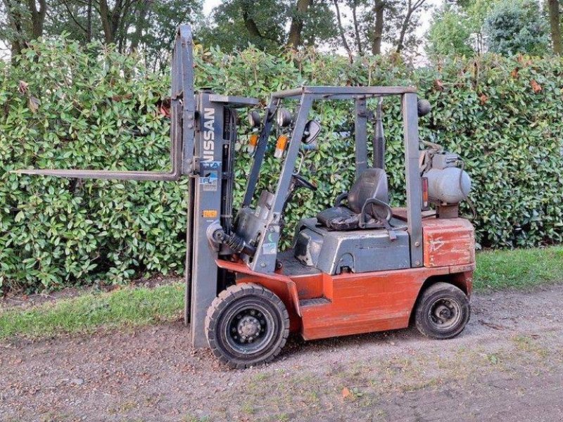 Frontstapler typu Nissan UJ02A25U, Gebrauchtmaschine v Antwerpen (Obrázok 1)