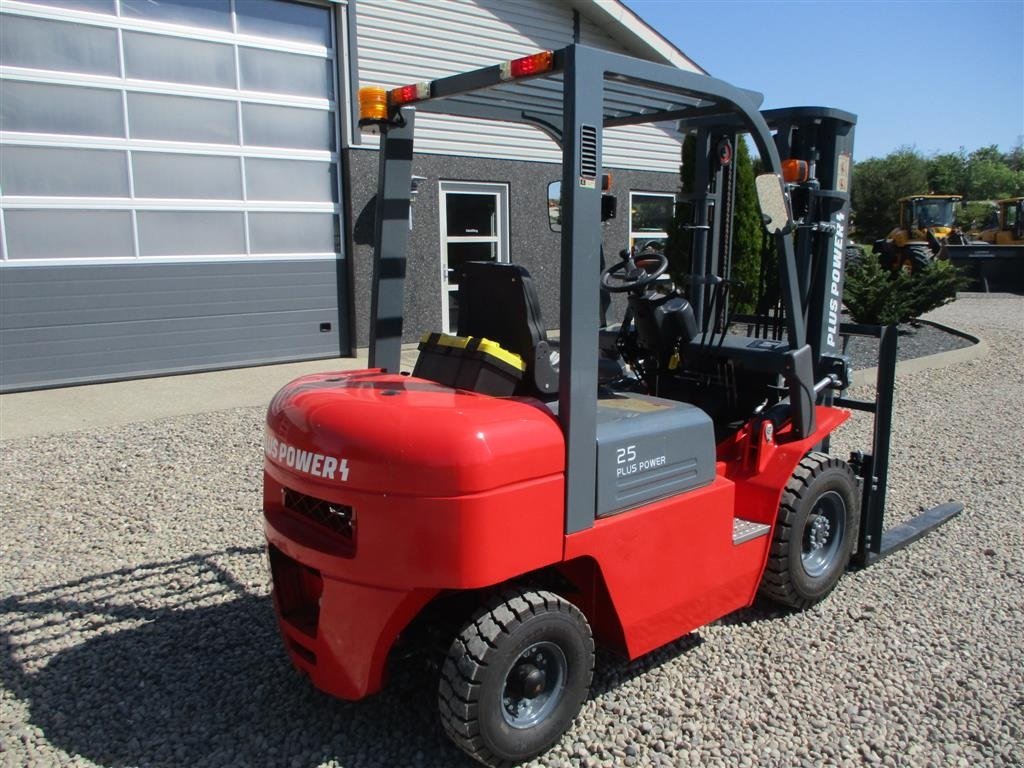 Frontstapler van het type Sonstige 25 2500kg truck, med hydraulisk sideskift, Gebrauchtmaschine in Lintrup (Foto 8)