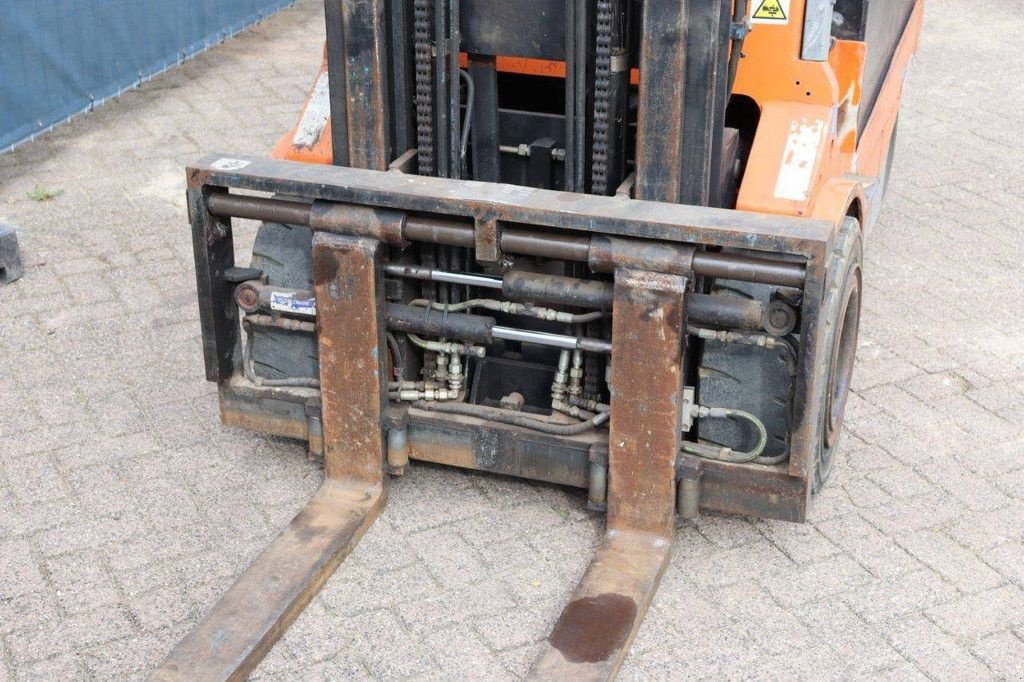 Frontstapler a típus Sonstige Ata R30N, Gebrauchtmaschine ekkor: Antwerpen (Kép 11)