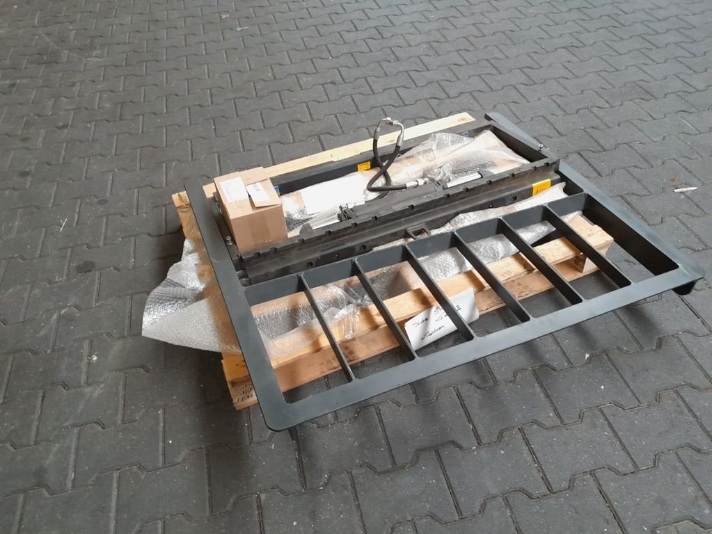 Frontstapler tip Sonstige Baoli SIDESHIFTBORD FEM2 2500 KG, Neumaschine in MARIENHEEM (Poză 3)