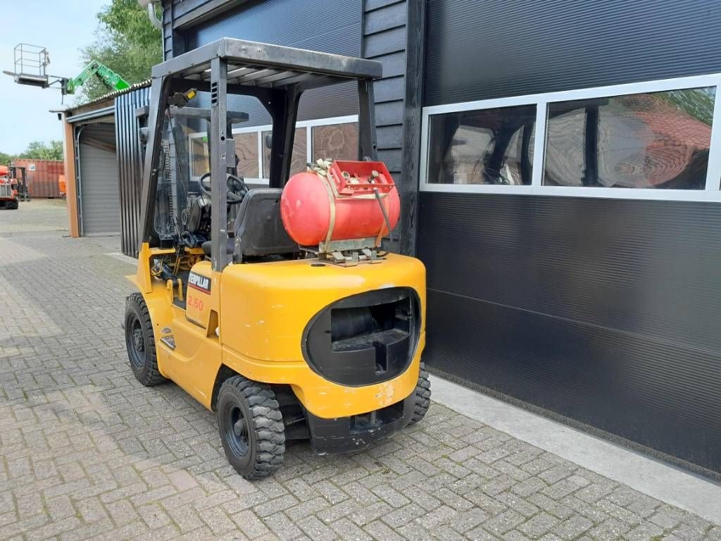 Frontstapler van het type Sonstige Cat GP 25 K heftruck LPG freelift triplex sideshift, Gebrauchtmaschine in Ederveen (Foto 5)