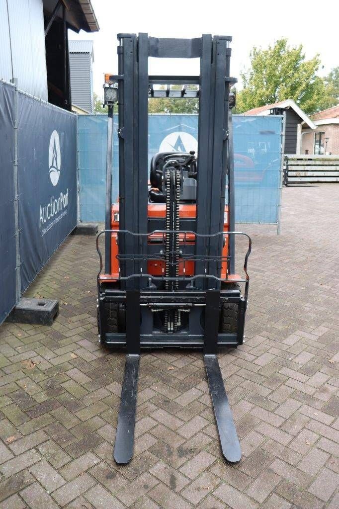 Frontstapler a típus Sonstige HL CPD 16, Gebrauchtmaschine ekkor: Antwerpen (Kép 9)