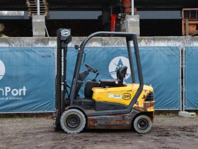 Frontstapler typu Sonstige OM Carrelli XE 25, Gebrauchtmaschine v Antwerpen (Obrázek 1)