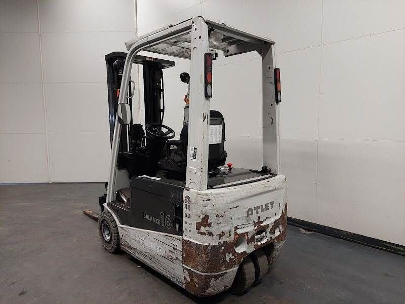 Frontstapler du type Sonstige UniCarriers AG1N1L16T, Gebrauchtmaschine en Waregem (Photo 3)