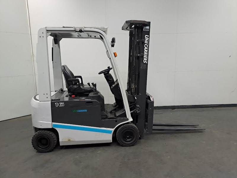 Frontstapler du type Sonstige UniCarriers JAG1N1L16Q, Gebrauchtmaschine en Waregem (Photo 3)