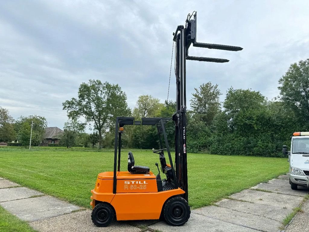 Frontstapler van het type Still 2500KG heftruck elektrisch 4M sideshift vorkversteller, Gebrauchtmaschine in Hoenzadriel (Foto 11)