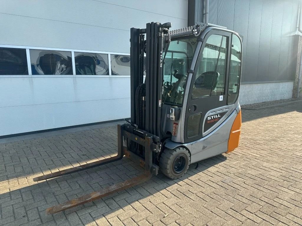 Frontstapler des Typs Still RX 20-20 2 ton Triplex Freelift Sideshift Elektra Heftruck 2017, Gebrauchtmaschine in VEEN (Bild 8)