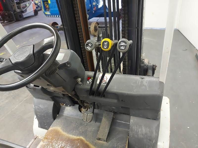 Frontstapler des Typs TCM FB30-8, Gebrauchtmaschine in Waregem (Bild 9)