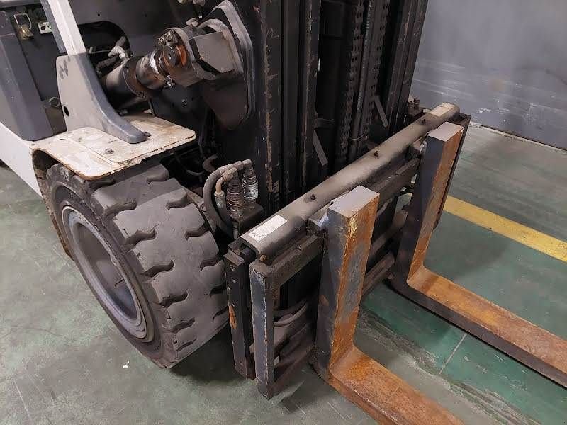 Frontstapler of the type TCM FB35-8S, Gebrauchtmaschine in Waregem (Picture 5)