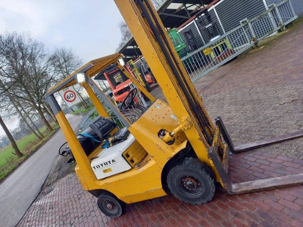 Frontstapler of the type Toyota 02-3FG15, Gebrauchtmaschine in Antwerpen (Picture 4)