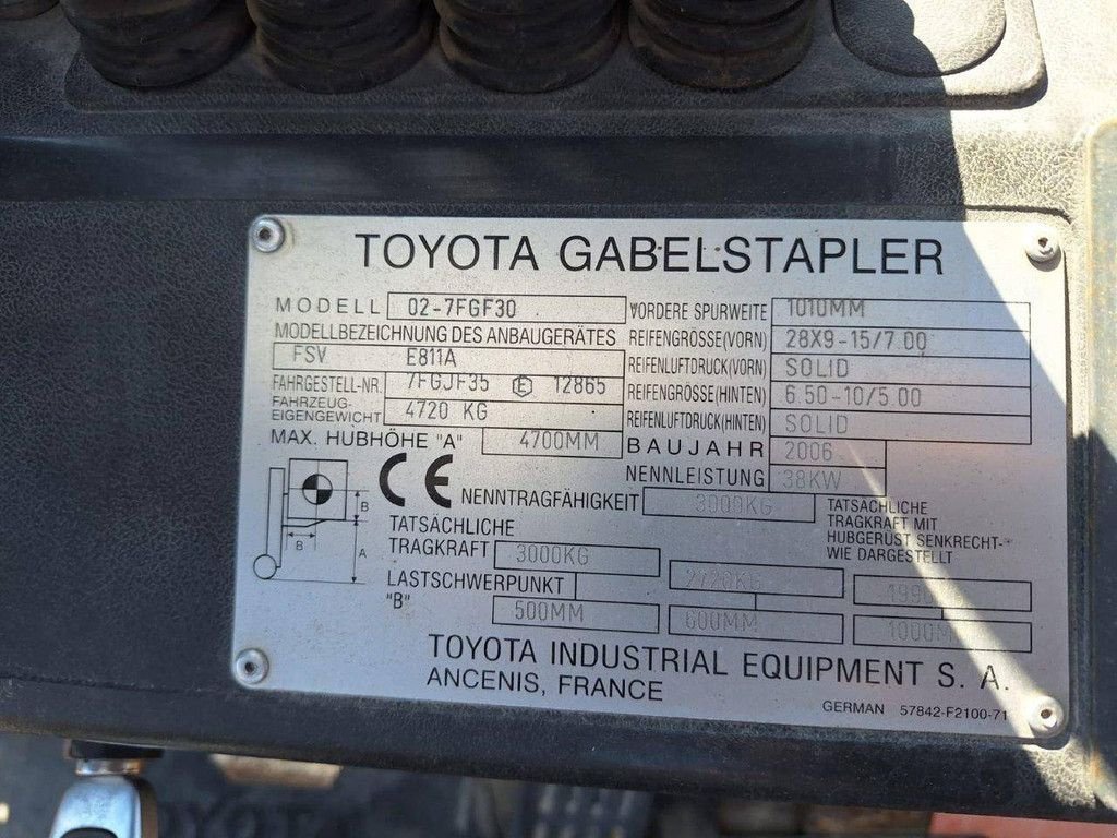 Frontstapler des Typs Toyota 02-7FGF30, Gebrauchtmaschine in Antwerpen (Bild 8)