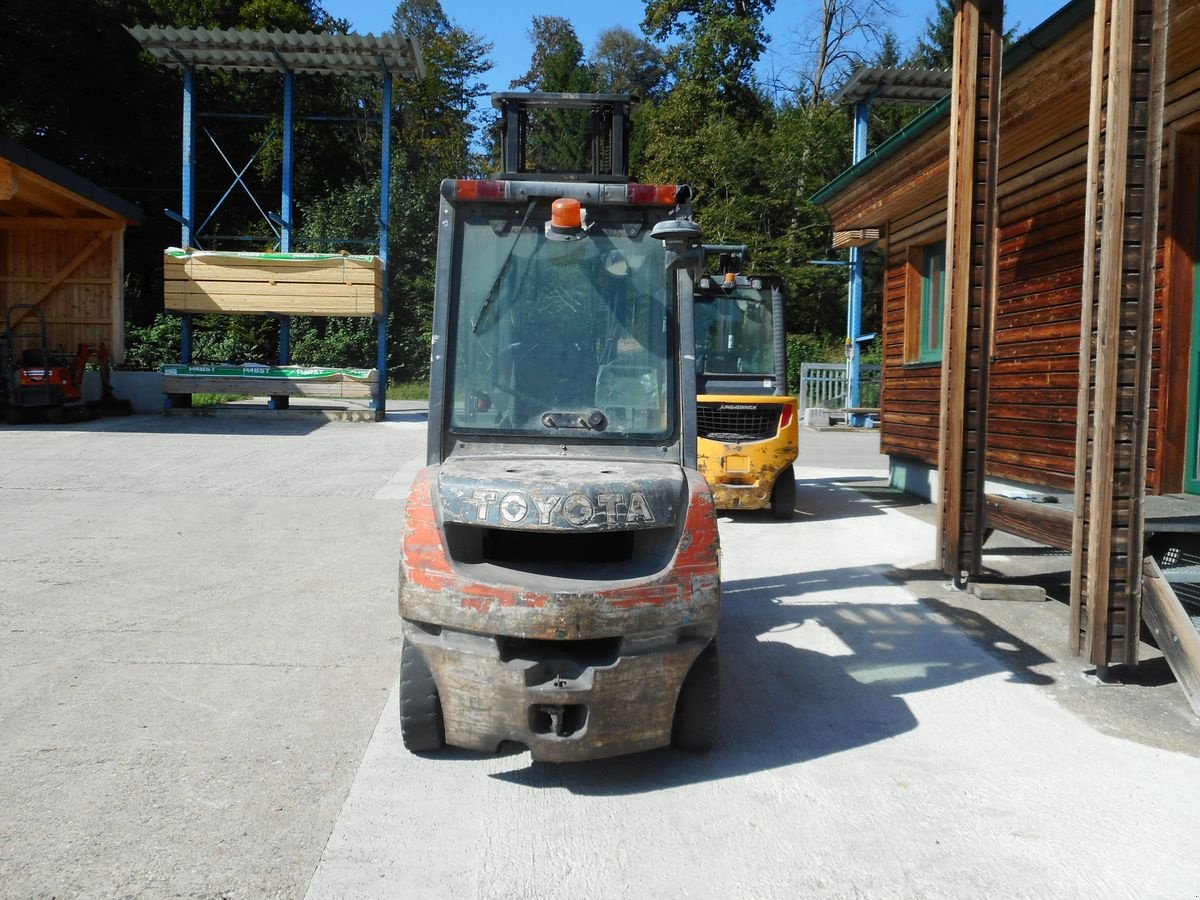 Frontstapler van het type Toyota 02-8FDF25 mit SS u. 4,5 Meter Hubhöhe!, Gebrauchtmaschine in St. Nikolai ob Draßling (Foto 3)