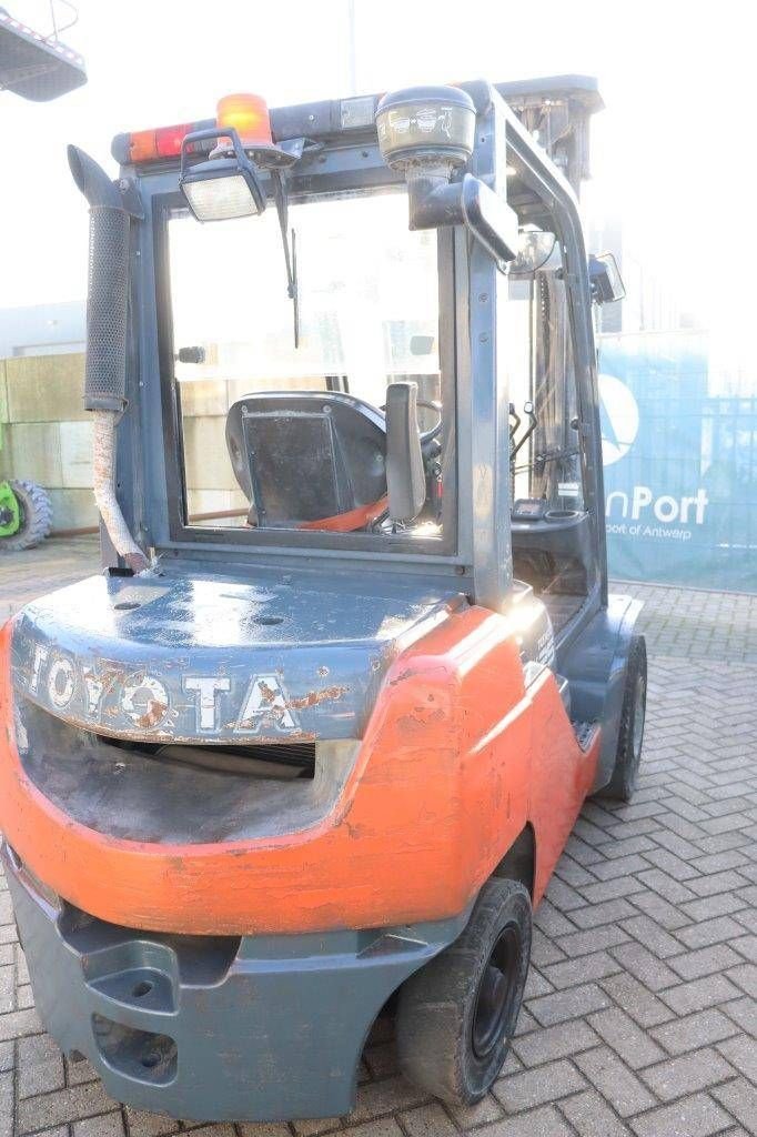 Frontstapler del tipo Toyota 02-8FDF25, Gebrauchtmaschine en Antwerpen (Imagen 5)