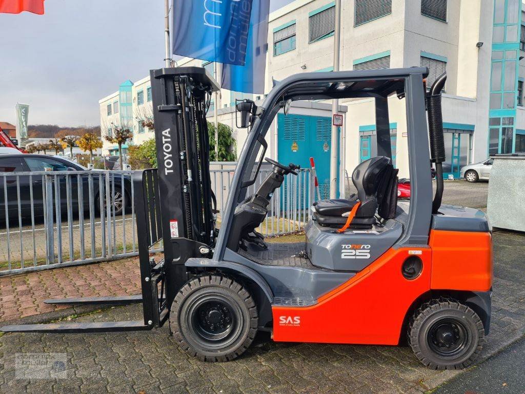 Frontstapler van het type Toyota 02-8FDF25, Gebrauchtmaschine in Friedrichsdorf (Foto 11)