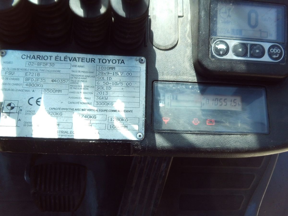 Frontstapler typu Toyota 02-8FDF30  Triplex 5,5m + SS + ZV + LS + Halbkab, Gebrauchtmaschine v St. Nikolai ob Draßling (Obrázek 8)