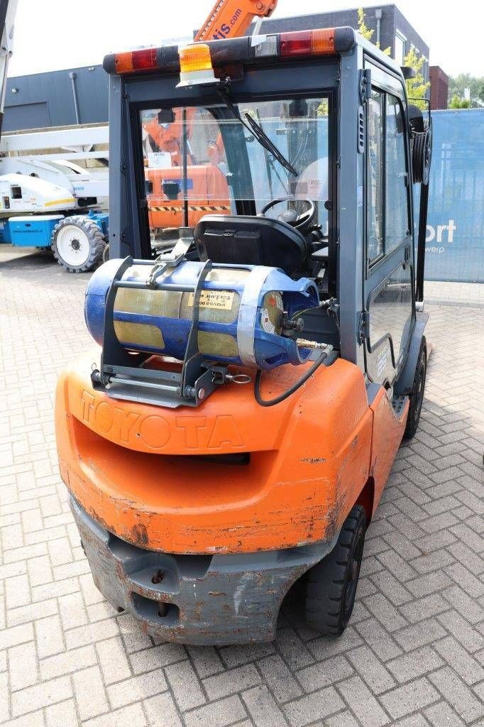 Frontstapler del tipo Toyota 02-8FGF25, Gebrauchtmaschine en Antwerpen (Imagen 5)