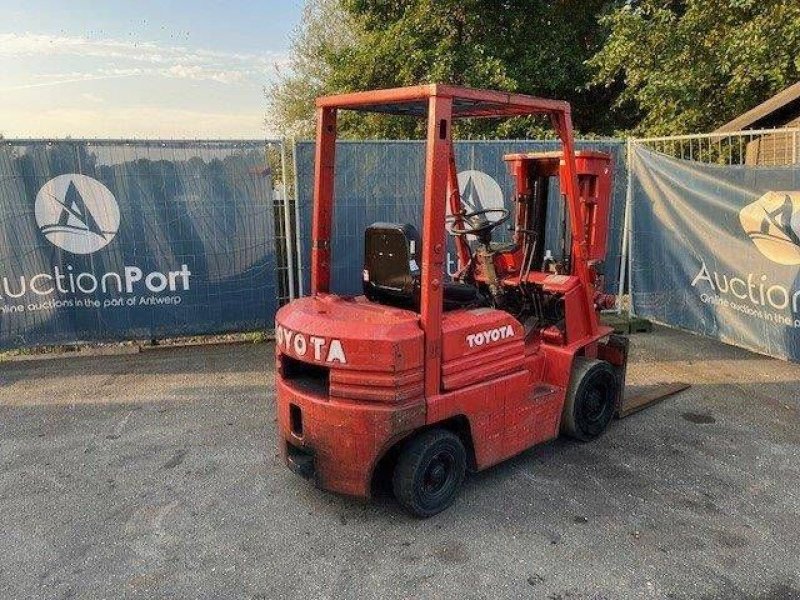 Frontstapler typu Toyota 025FDF15, Gebrauchtmaschine v Antwerpen (Obrázok 4)