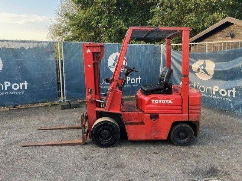 Frontstapler tipa Toyota 025FDF15, Gebrauchtmaschine u Antwerpen (Slika 1)