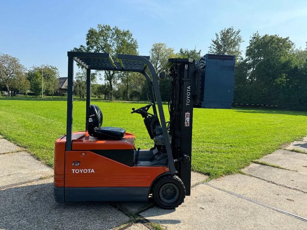 Frontstapler tipa Toyota 1500KG elektrische heftruck triplex 4.3M + freelift, Gebrauchtmaschine u Hoenzadriel (Slika 2)