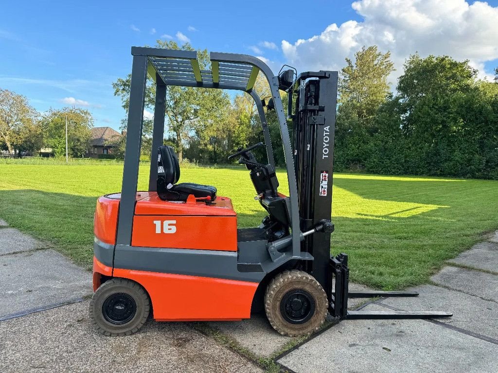 Frontstapler типа Toyota 1600KG elektrische heftruck sideshift doorkijkmast, Gebrauchtmaschine в Hoenzadriel (Фотография 2)