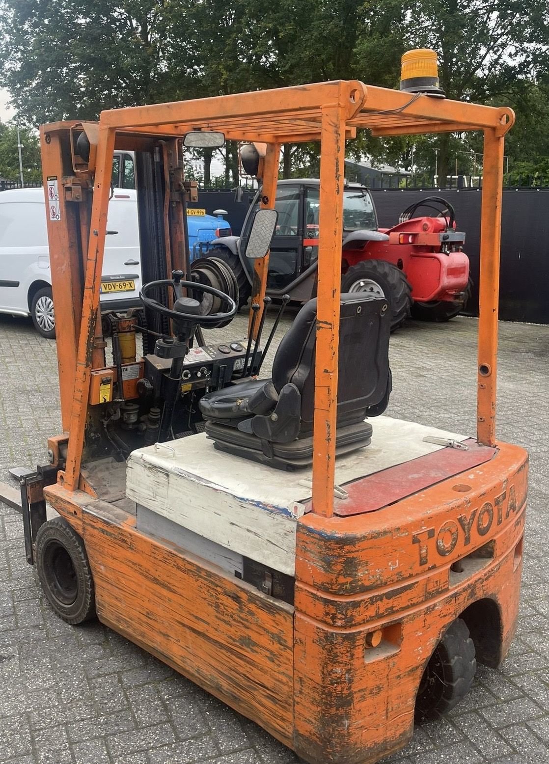 Frontstapler za tip Toyota 2FBE18, Gebrauchtmaschine u Eursinge (Slika 2)