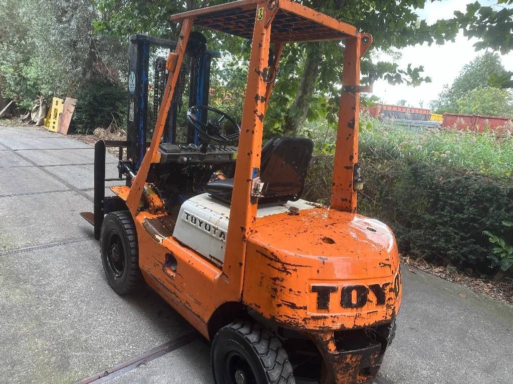 Frontstapler van het type Toyota 2FD 25 diesel, Gebrauchtmaschine in Kockengen (Foto 1)