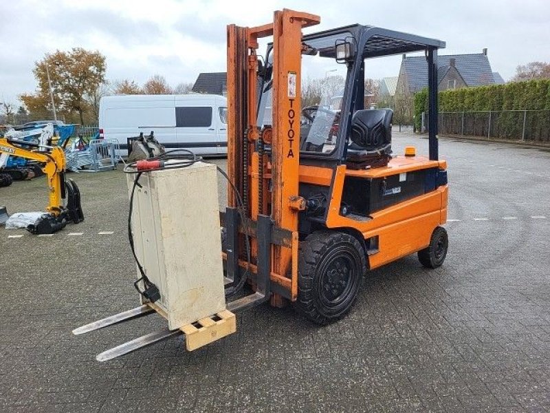 Frontstapler del tipo Toyota 3 ton elektrisch, Gebrauchtmaschine en Hollandscheveld (Imagen 1)