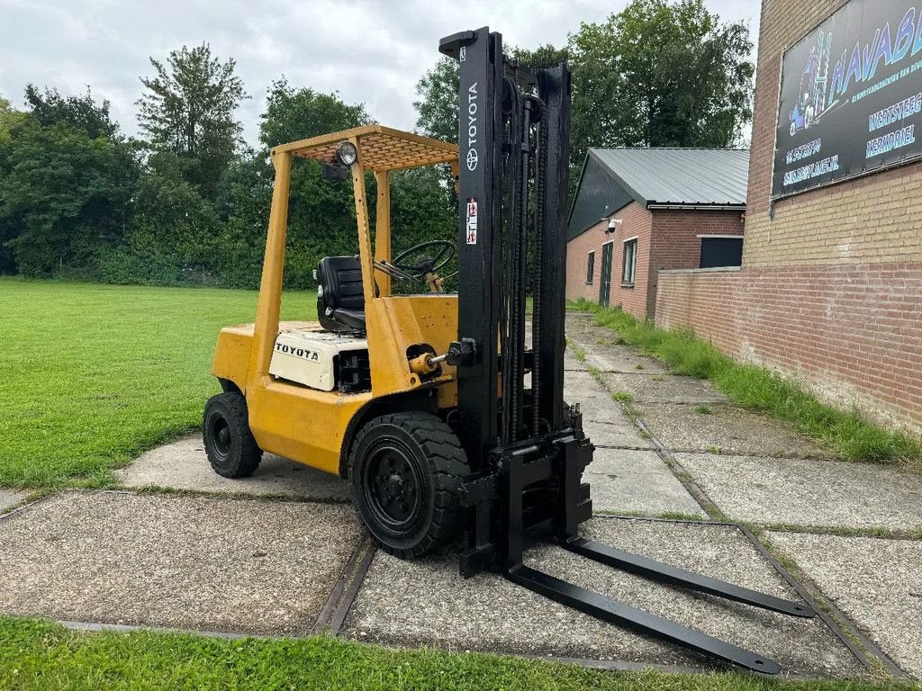 Frontstapler a típus Toyota 3000KG diesel heftruck freelift + nieuwe stoel, Gebrauchtmaschine ekkor: Hoenzadriel (Kép 7)